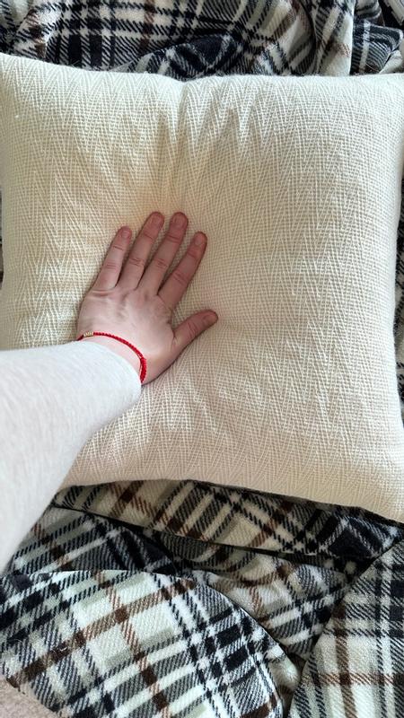 Review Thumbnail Image 2 359772669