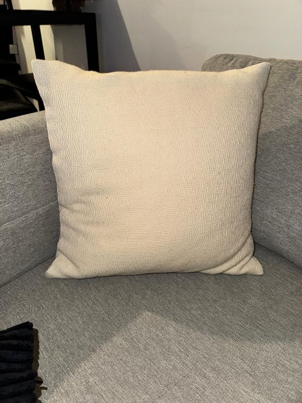 Review Thumbnail Image 0 367343492