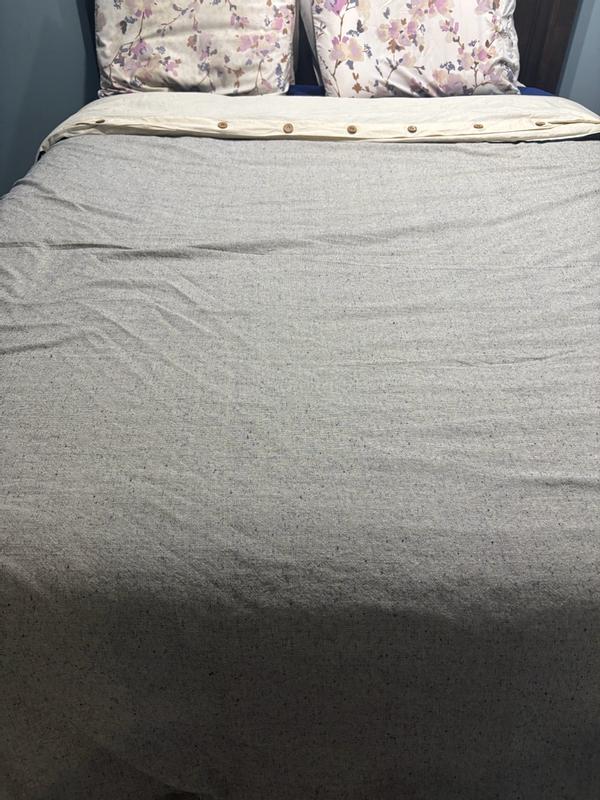 Review Thumbnail Image 1 370687594