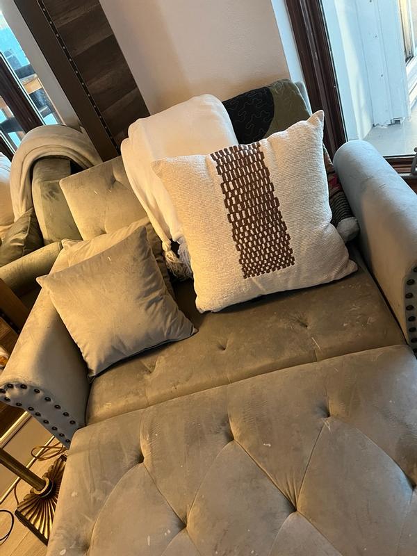 Review Thumbnail Image 1 360960382