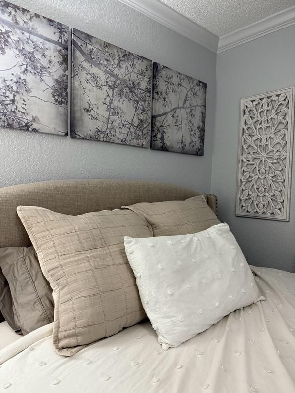 Review Thumbnail Image 4 370877582