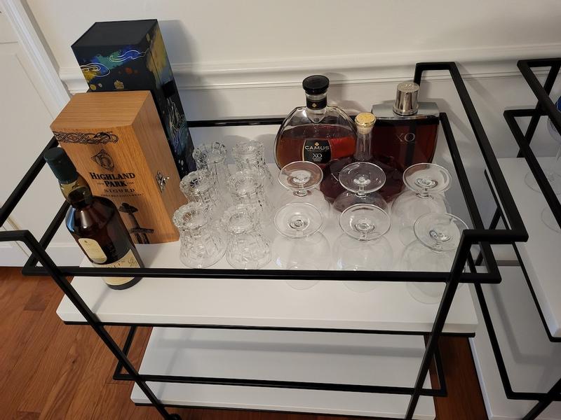 Crate&Barrel ヘイズブラックマーブルボード シンプル◎ Adina Black Storage Bar Cart with White Concrete Shelves +