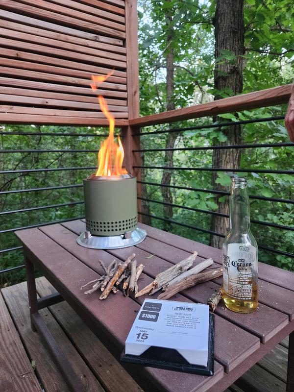 【Solo Stove】Bonfire Amazon.com : Solo Stove Bonfire 19.5