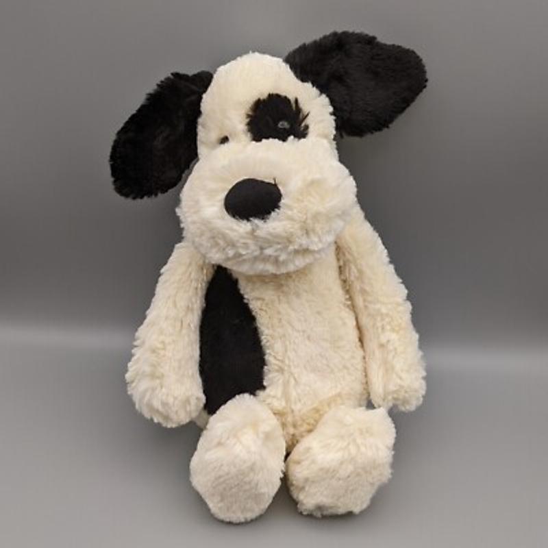 Bashful Black & Cream Puppy 白黒犬 Bashful Black & Cream Puppy Gigantic