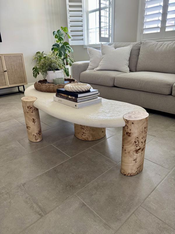 Sassolino Concrete and Burl Wood 68
