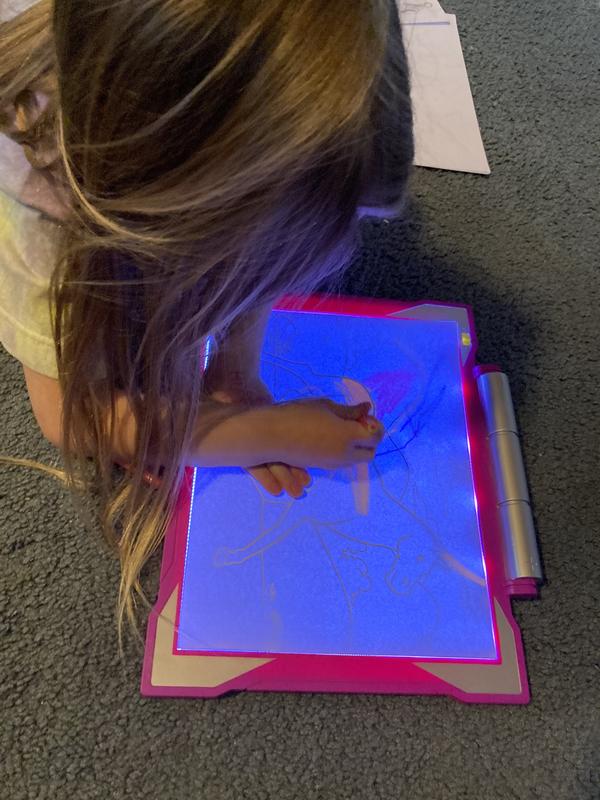 Crayola Trace & Draw Turns iPad Into a Sheet of Paper