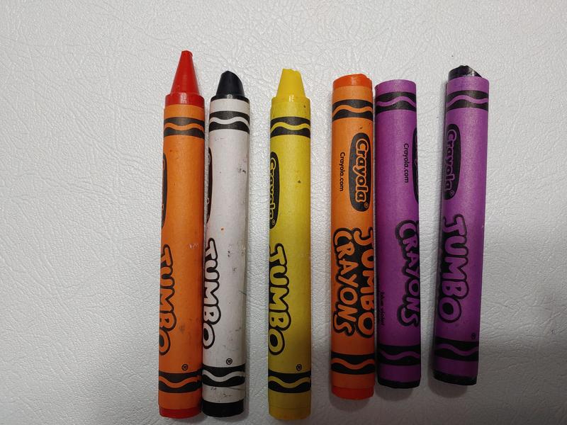 CRAYOLA MyFirst Jumbo Crayons - Assorted Colours (Pack of 8) | Easy-Grip  Colouring Crayons Perfect for Toddlers Hands | Ideal for Kids Aged 12+  Months