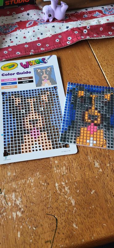 A New Pixel Art Without the Bead Mess! Crayola Wixels Demo and