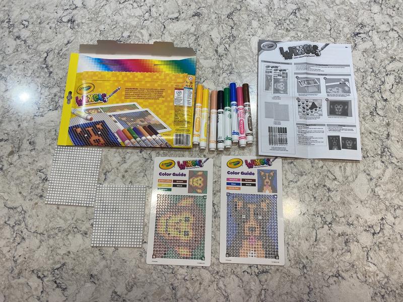  Crayola Wixels Animals Activity Kit, Pixel Art Coloring Set,  Gift for Kids, Ages 6, 7, 8, 9 : Toys & Games
