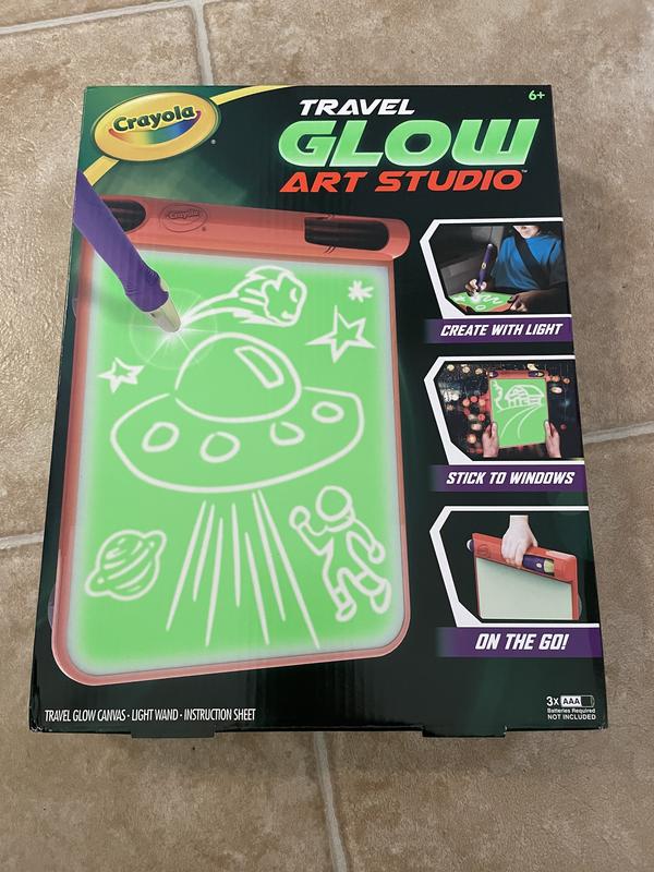 Crayola Glow Art Studio Glow in The Dark Canvas