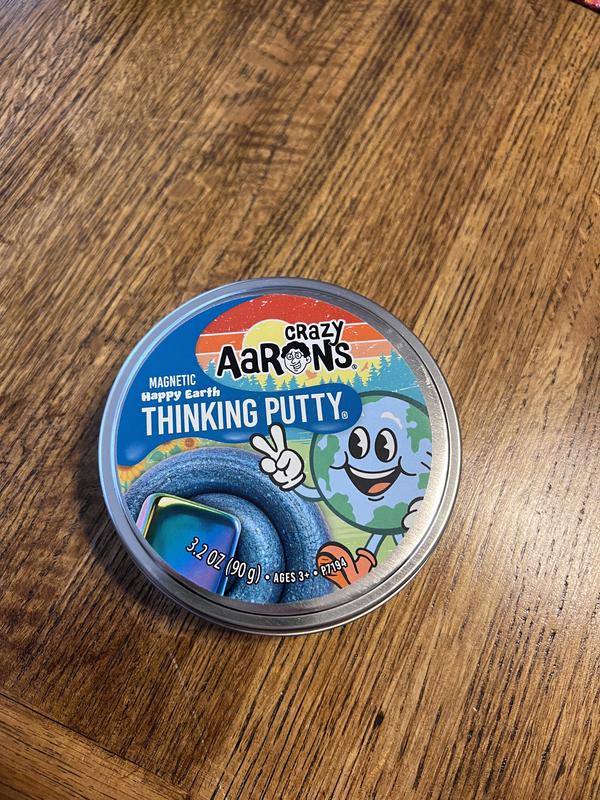 Metal-Gobbling Play-Doh : Super Magnetic Thinking Putty