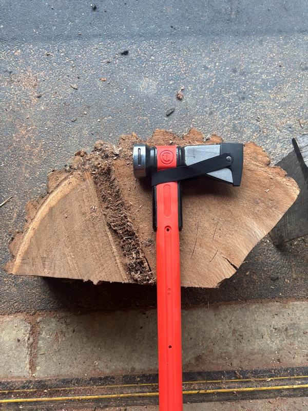8 lb. HEADLOCK™ Fiberglass Splitting Maul