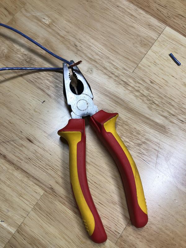 6 VDE Insulated Lineman's Pliers