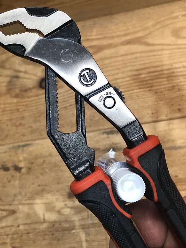 2 Piece Z2 Auto-Bite Tongue & Groove Plier Set