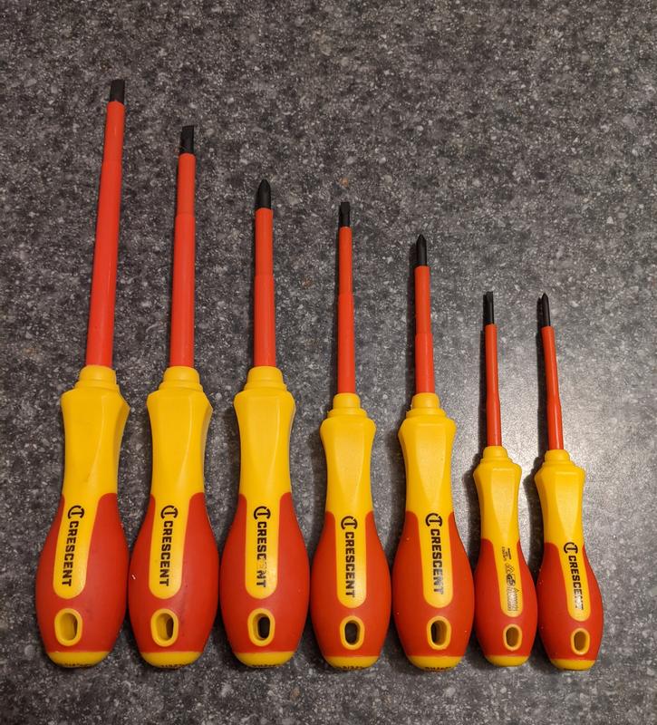 ｋｖ＋　TORNARD トルネード　132.5㎝ 7 Piece VDE Insulated Screwdriver Set | Crescent Tools