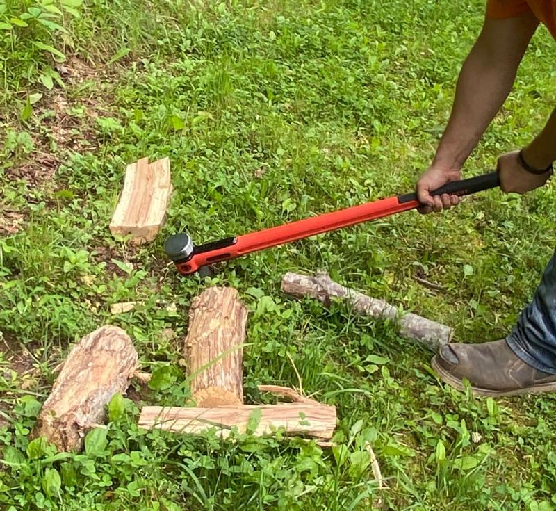 8 lb. HEADLOCK™ Fiberglass Splitting Maul