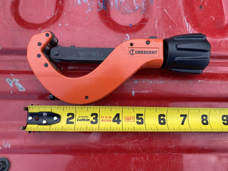 Closed, tape measure to reference size