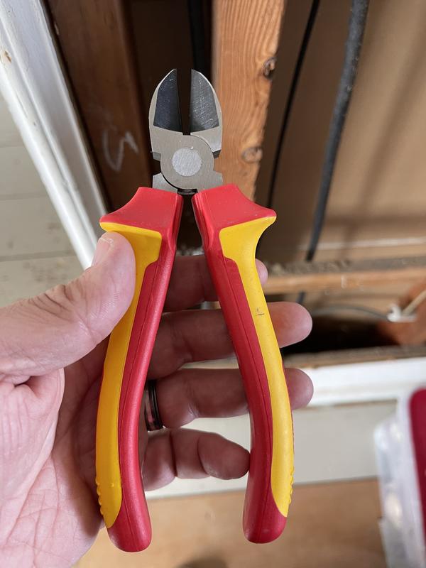 Demo knob and tube wiring.