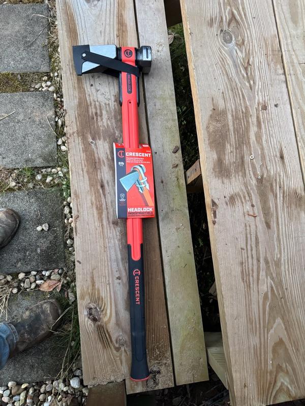8 lb. HEADLOCK™ Fiberglass Splitting Maul