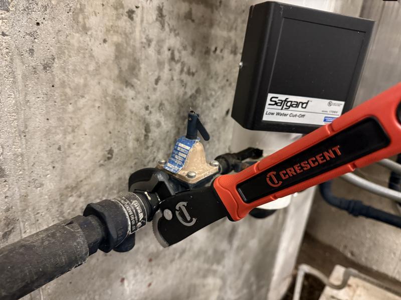 Replacing a faulty feeder valve.