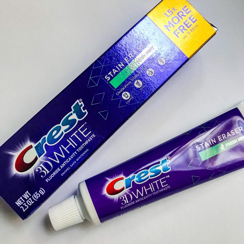 Crest 3D White Stain Eraser Teeth Whitening Toothpaste, Icy Clean