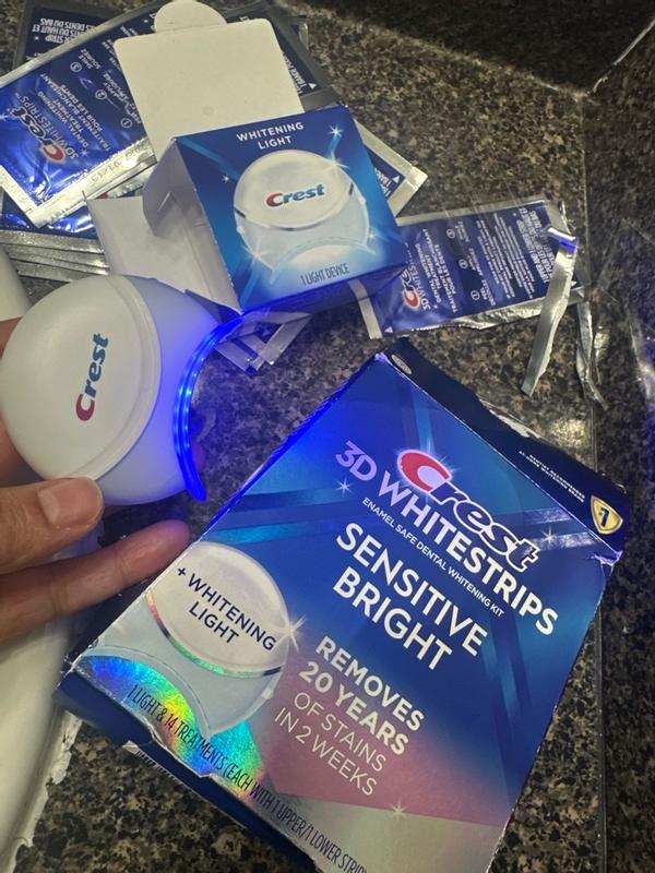 3DWhitestrips Sensitive + LED Light At-Home Teeth Whitening Kit