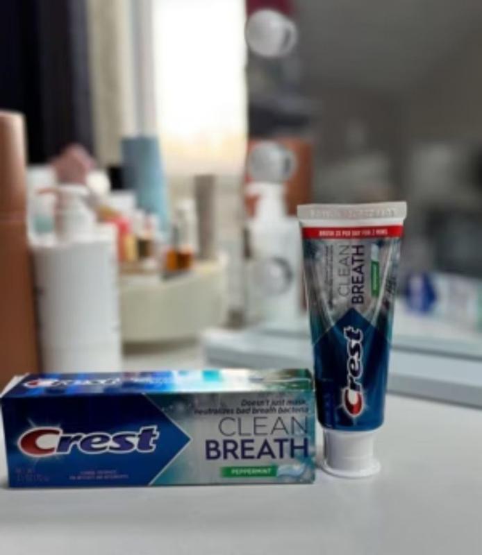 Crest Toothpaste Clean Breath Peppermint