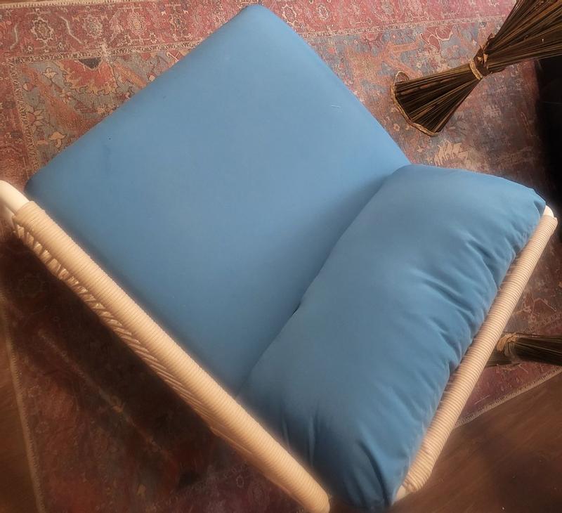 Review Thumbnail Image 0 379915379