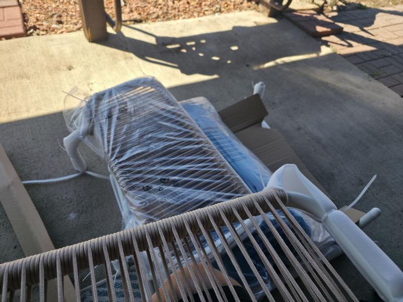 Review Thumbnail Image 4 382228074