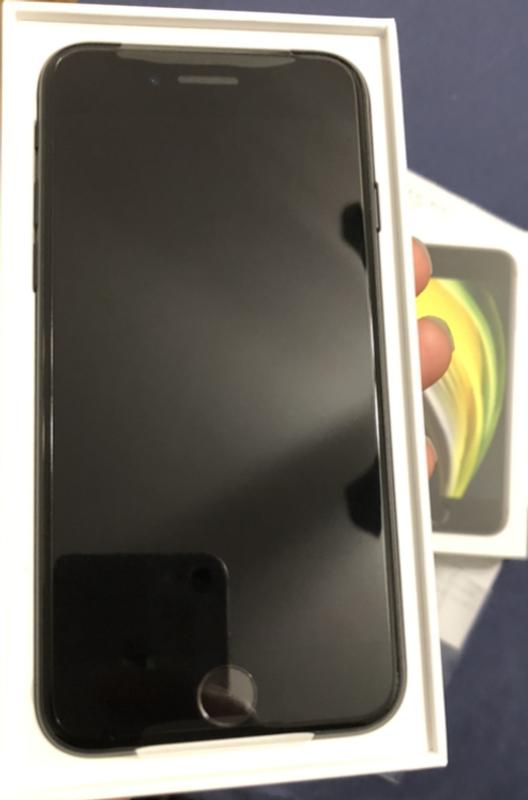 iPhone SE 2020 White 64GB Cricket Wireless munimoro.gob.pe