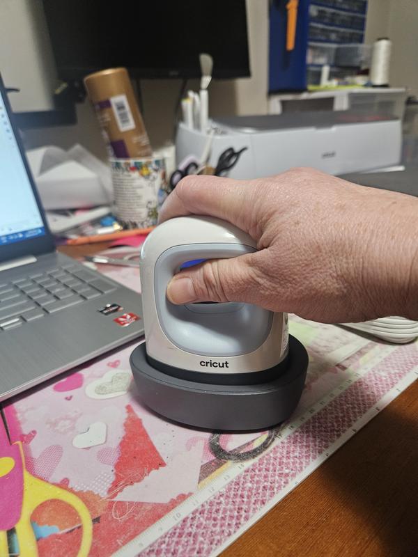 Customer carousel item 8.