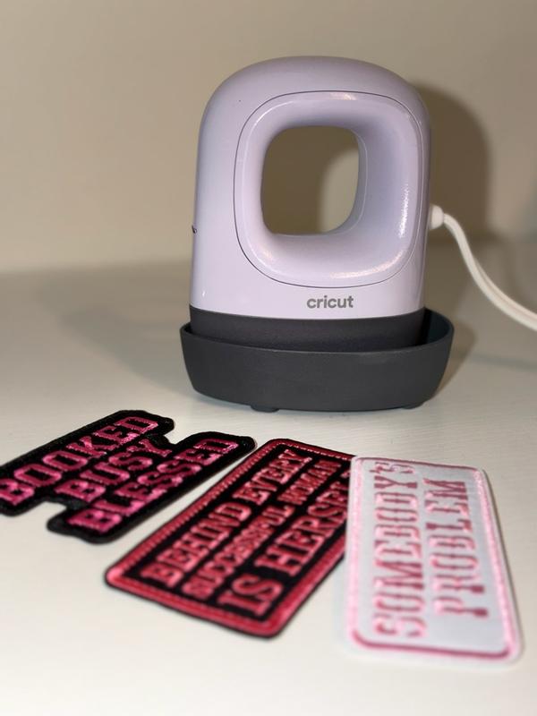 Cricut EasyPress Mini LT - Lavender, Count: 1, Model: 2012623