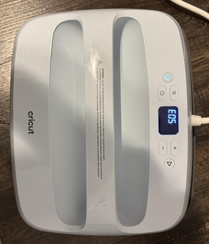 Cricut EasyPress 2 – Pressa A Trasferimento 30x25 Cm – Colore Raspberry – Per Magliette E Tessuti