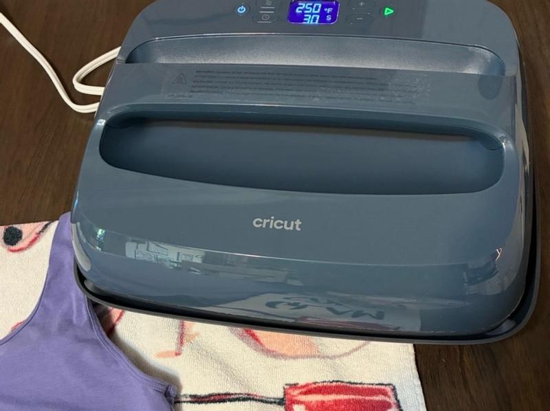 Cricut EasyPress® SE – 12 in x 10 in, Slate Blue | Cricut Shop
