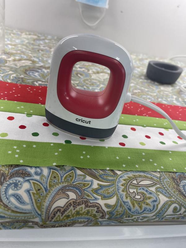 Customer carousel item 3.