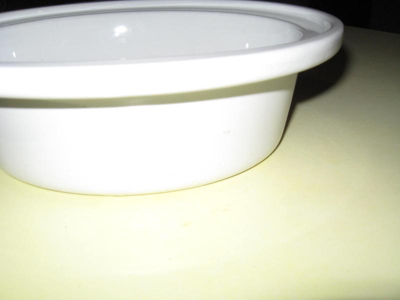 Crock-Pot® Manual 2.5-Quart Casserole Crock® Slow Cooker, White & Blue
