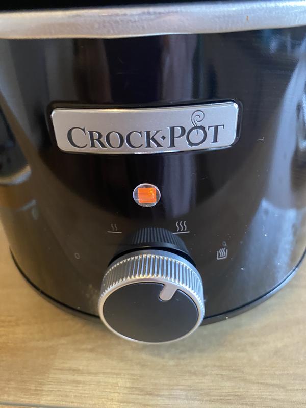 NEW Crockpot CPSCVM40-BP 4-Quart Classic Oval Manual Slow Cooker Black