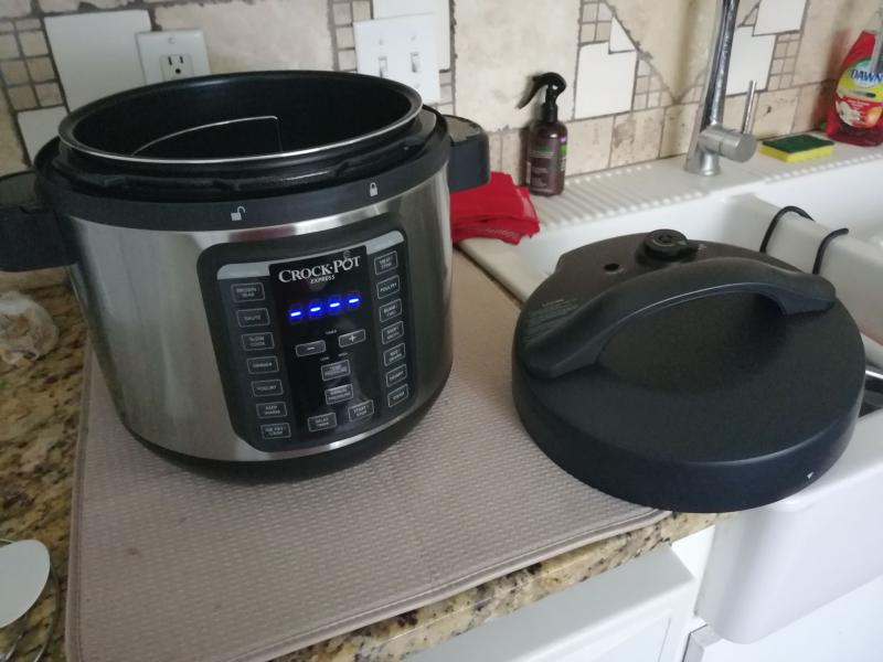 Crock-Pot 8-qt. Express Crock Programmable Slow Cooker and Pressure Cooker  with Air Fryer Lid - Silver Stainless Steel 985117941M - The Home Depot