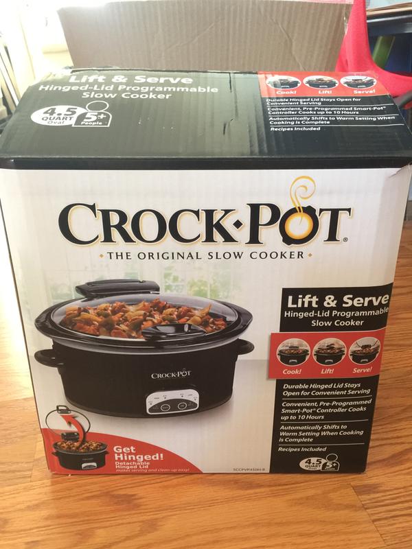 Crock-Pot 4.5-Quart Lift & Serve Hinged Lid Slow Cooker, One-Touch Control,  Black - Walmart.com
