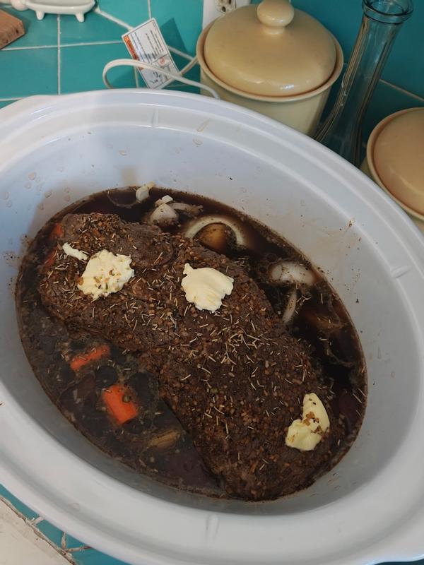 Design To Shine 7-Qt. Manual Slow Cooker