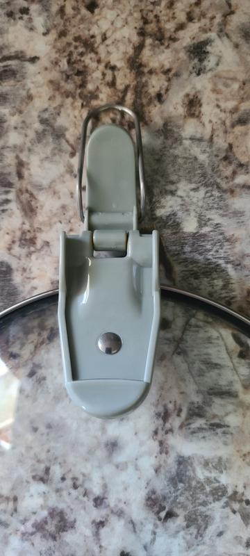 Customer carousel item 9.