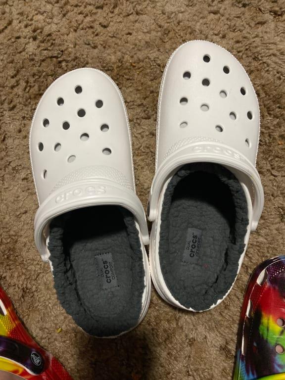 lined crocs mineral blue