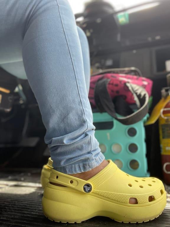 Platform deals crocs dollskill