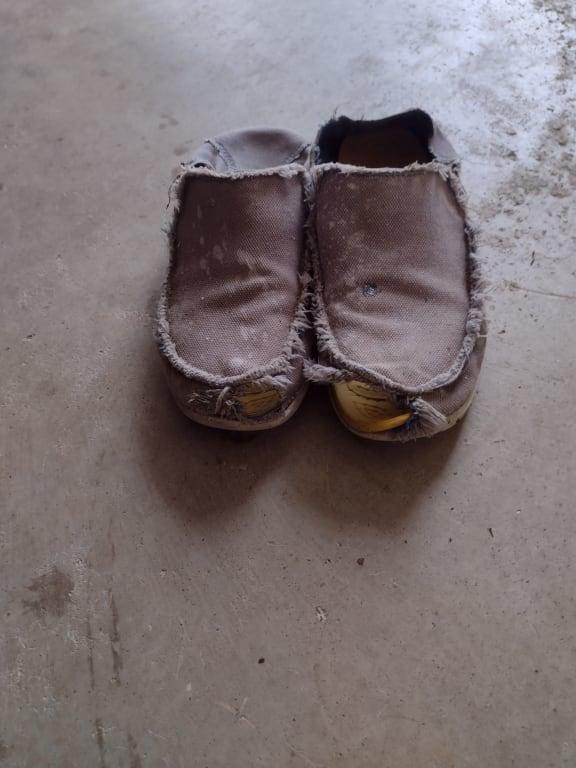 i still wear these almost everyday, i have the two new pair that i just purchased from you and i have a brown pair i purchased a few years ago