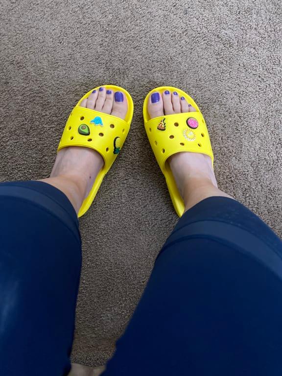 Croc slides on online feet