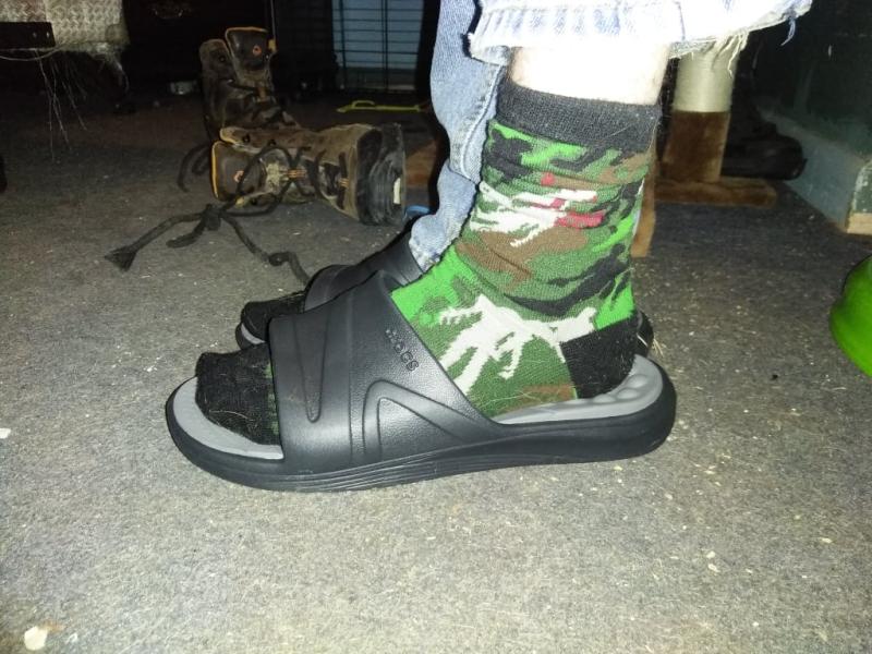 My hubby needed to model the sides for my camera as well!