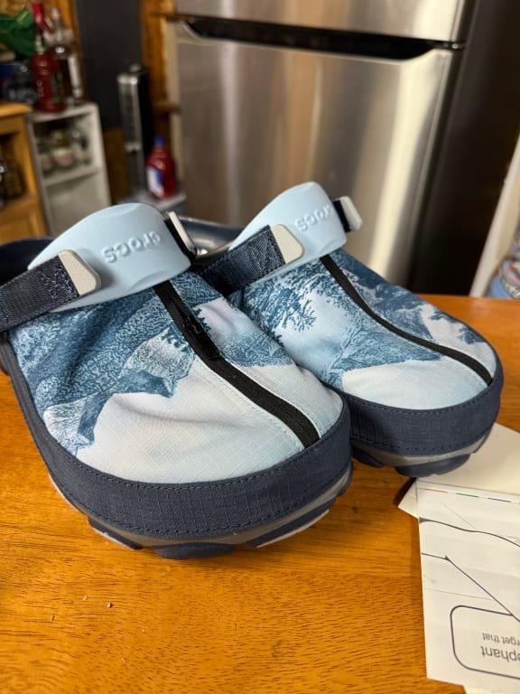 Crocs Adults' Busch Light All Terrain Clogs | Academy