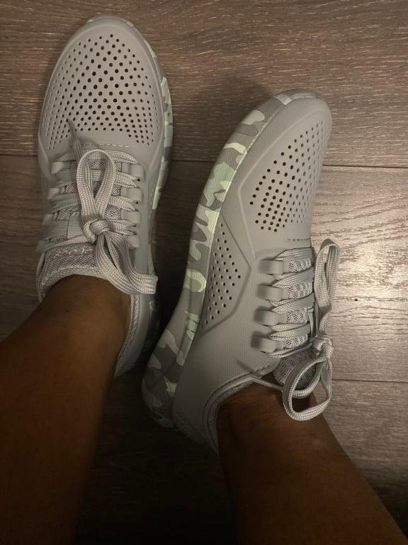 croc tennis shoes womens camo