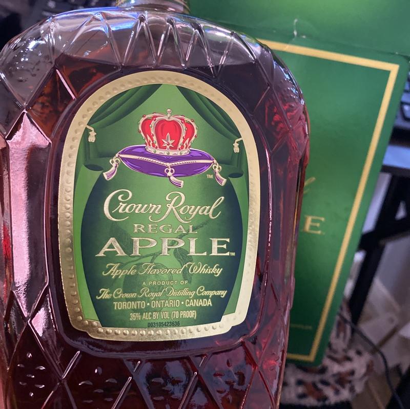 Crown Royal Regal Apple 1,0L (35% Vol.) - Crown Royal - Whisky