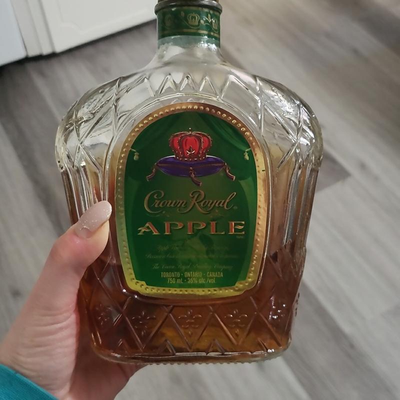 Crown Royal Regal Apple 1,0L (35% Vol.) - Crown Royal - Whisky